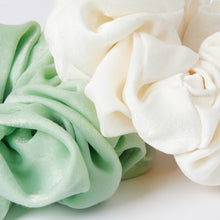 Load image into Gallery viewer, Satin Scrunchie Ivory