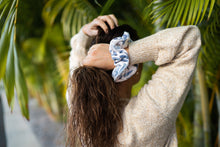 Load image into Gallery viewer, Soak It Up Absorbent Microfiber Hair Scrunchie, Cream & Blue