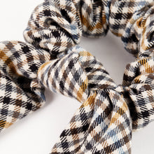 Load image into Gallery viewer, Scarf Scrunchie Plaid
